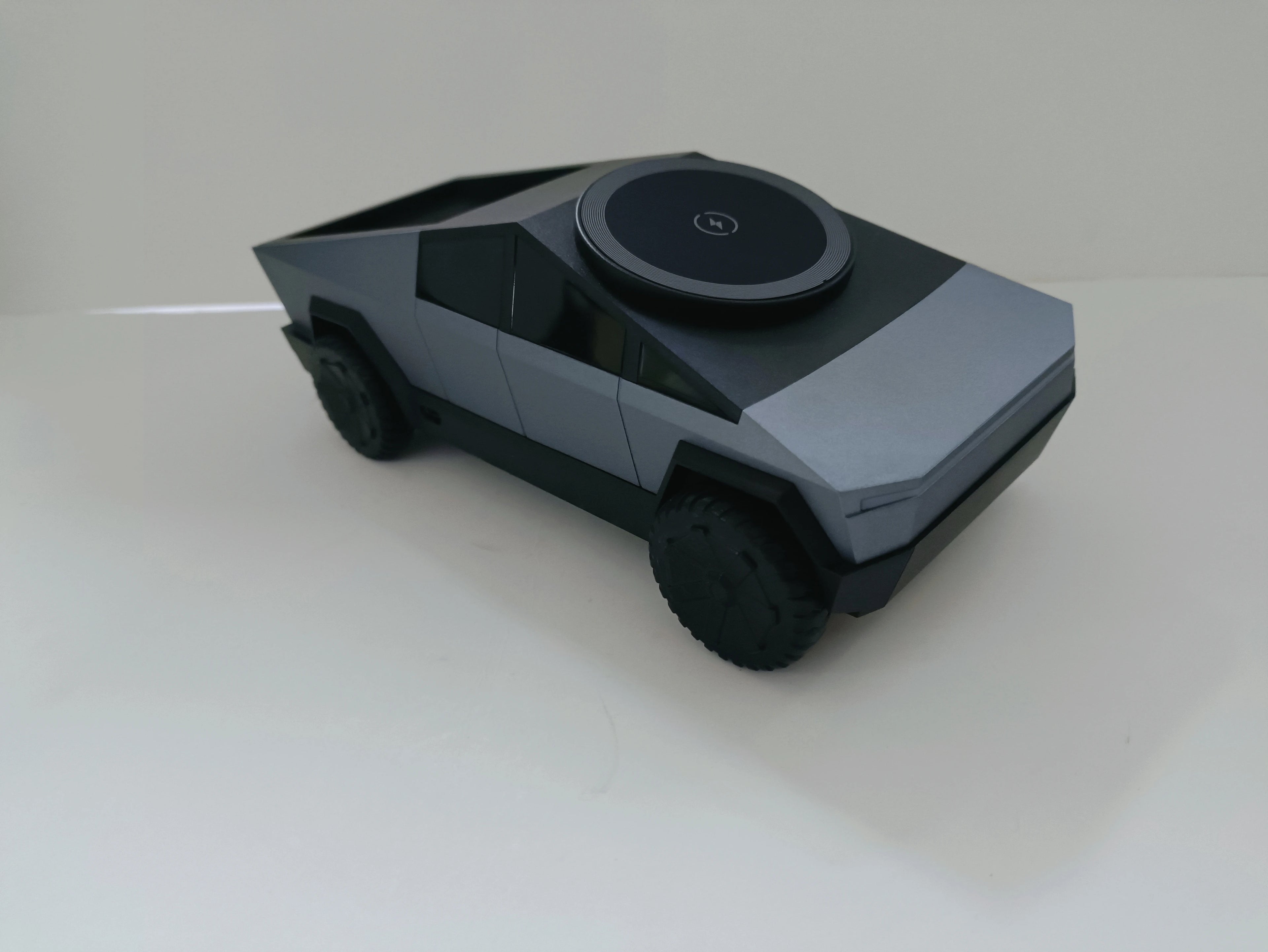 CyberDock™ 3-in-1 Magnetic Wireless Charger